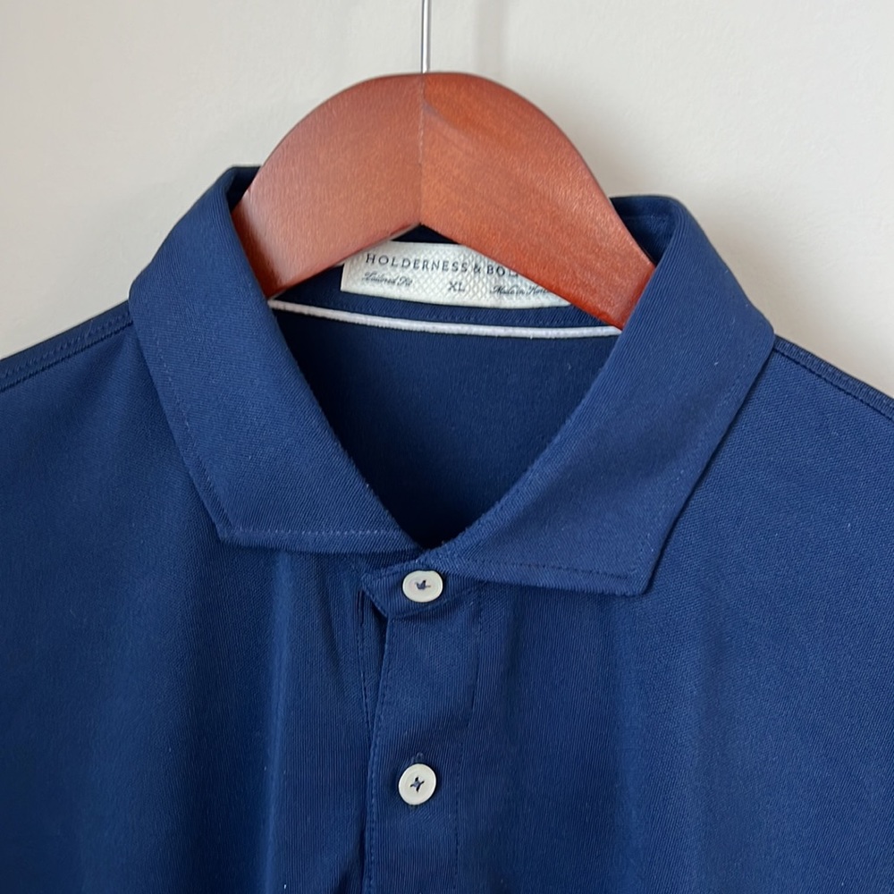 Holderness & Bourne Navy MacDonald Polo. Size XL